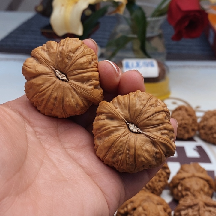 文玩核桃吊坠南瓜墩45尺