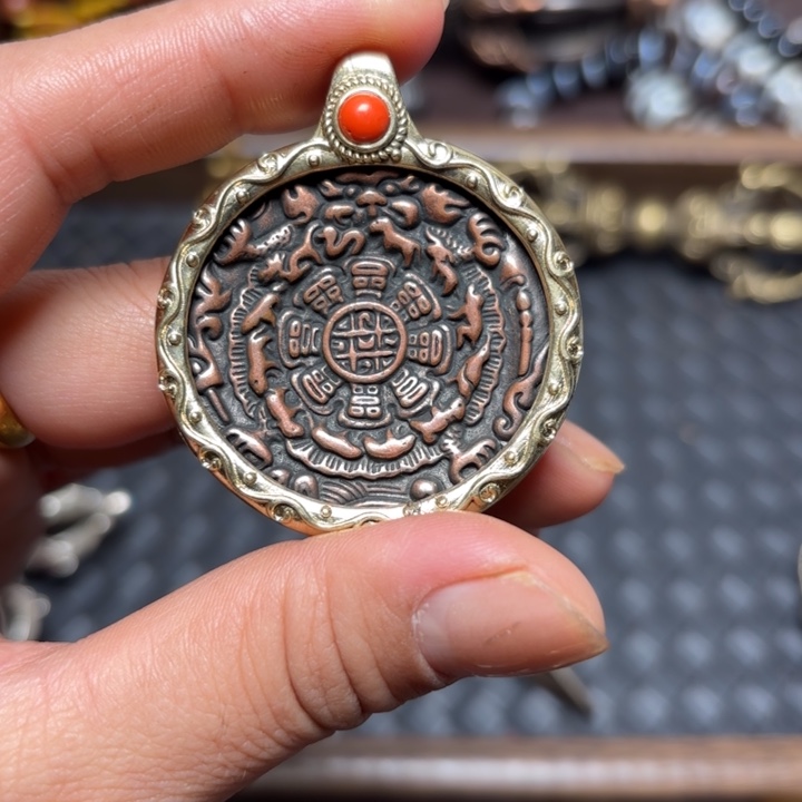 玻璃颈饰藏传喜马拉雅