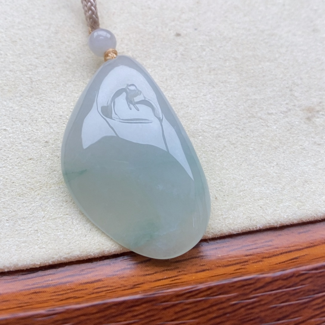 翡翠未镶嵌颈饰吊坠29