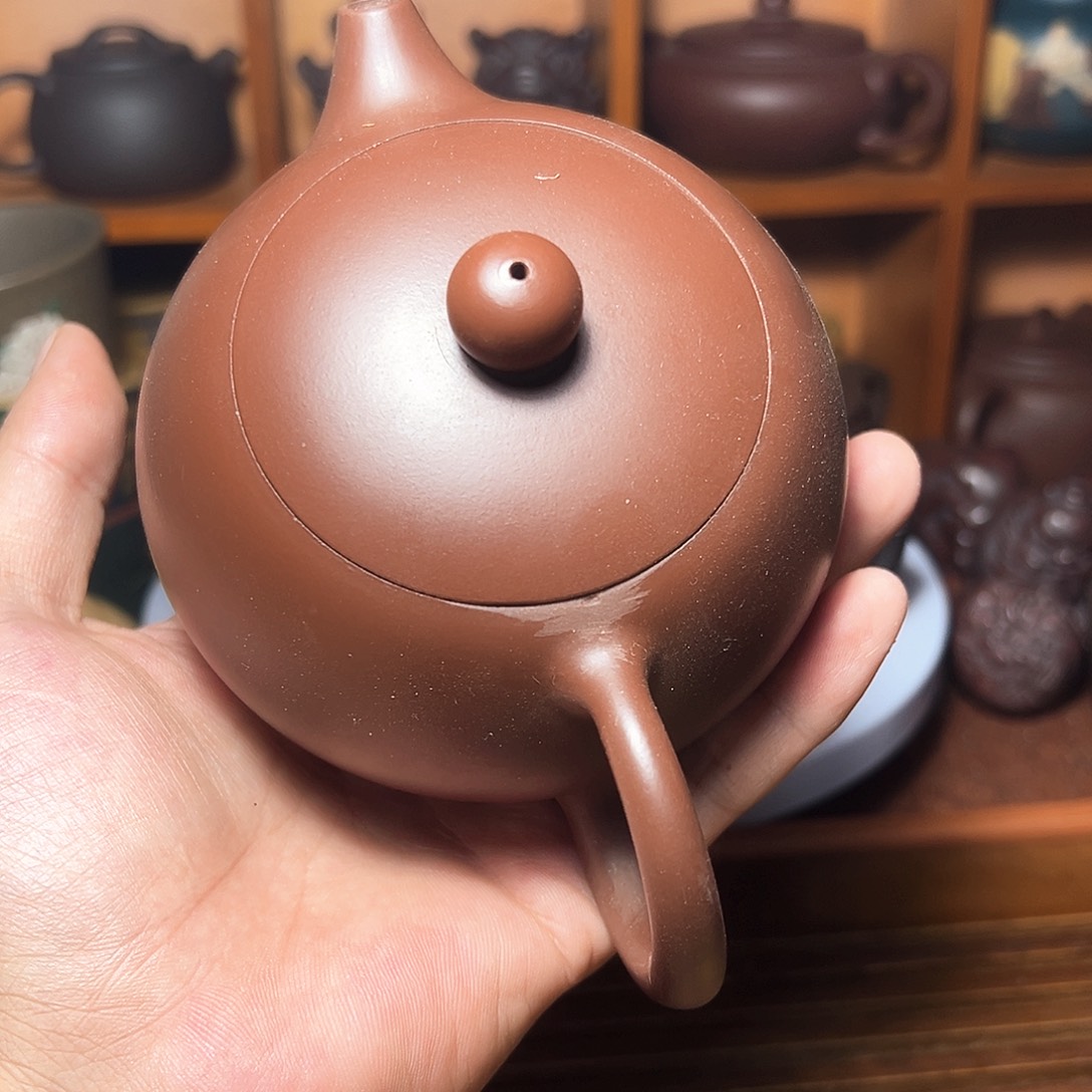 微瑕疵宜兴原矿紫砂壶手工制作1