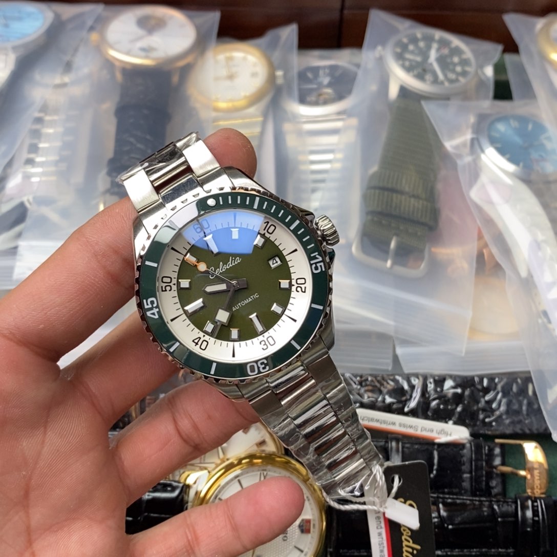 孤品闪电购手表一个