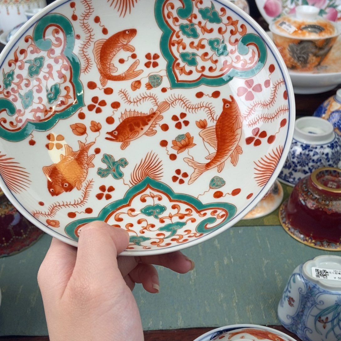 陶瓷设计风格现代文学