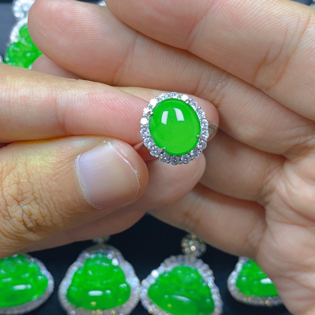 翡翠银S925镶嵌颈饰