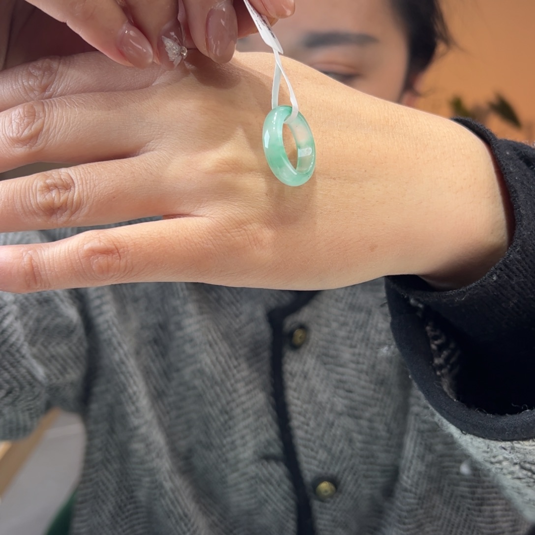 石英质玉戒指未镶嵌10圈