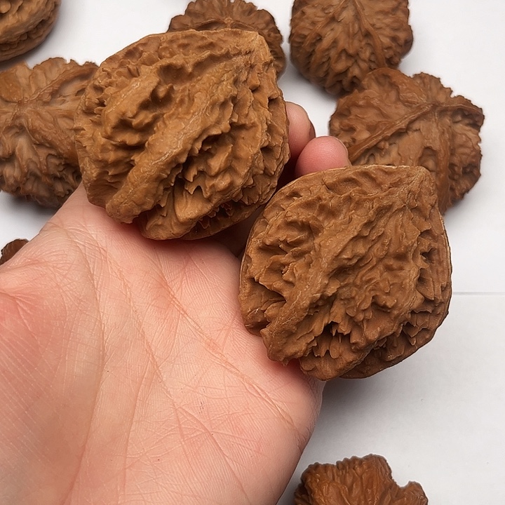 核桃秦岭文玩核桃核桃