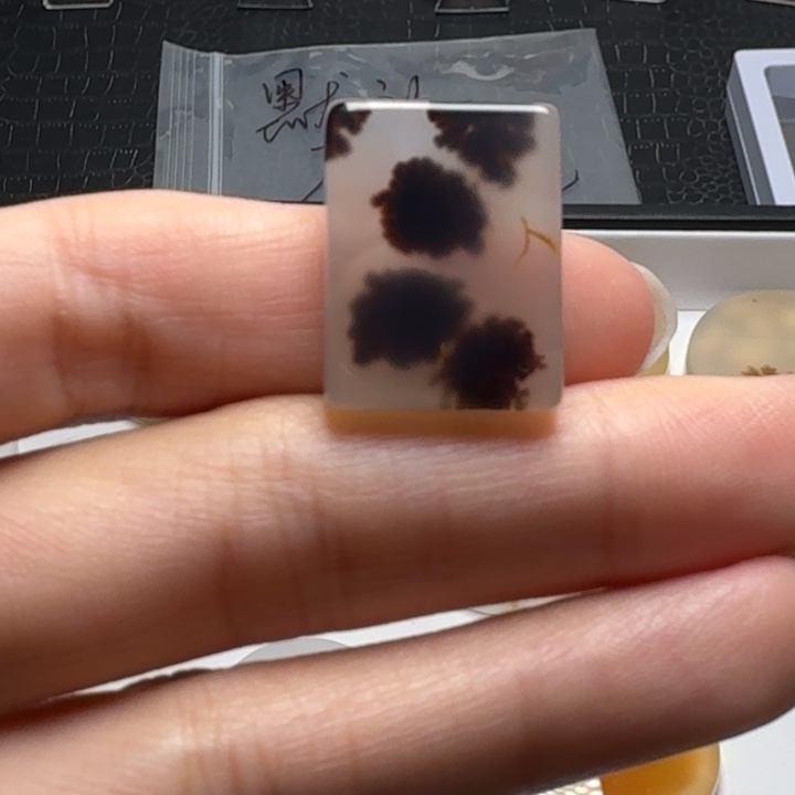 玛瑙/玉髓未镶嵌摆件