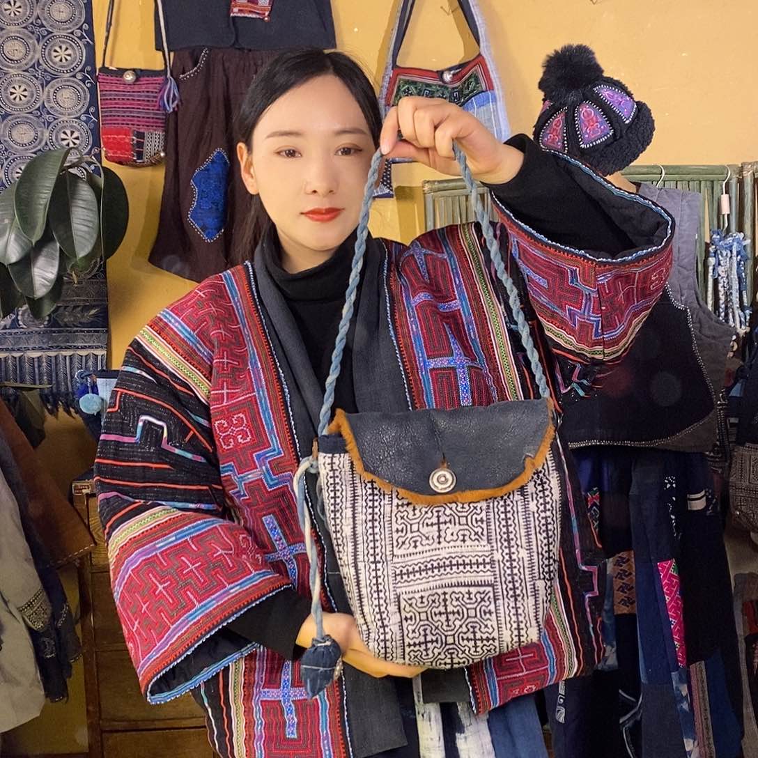 织绣手工制作包包