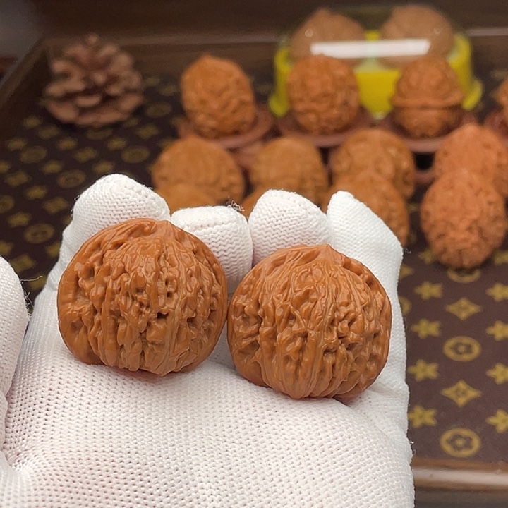 核桃文玩核桃山地楼34