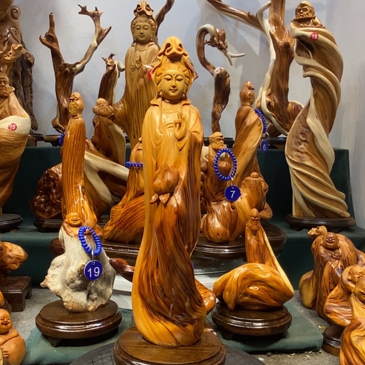 柏木（崖柏）红****业精品崖柏