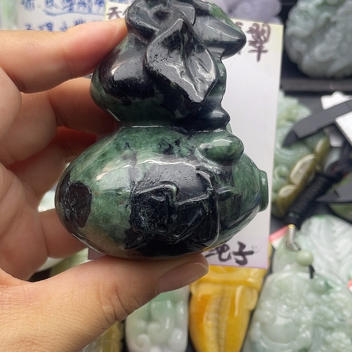 颈饰未镶嵌翡翠天然翡翠