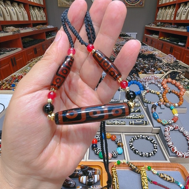 未镶嵌玛瑙/玉髓珠宝奇石