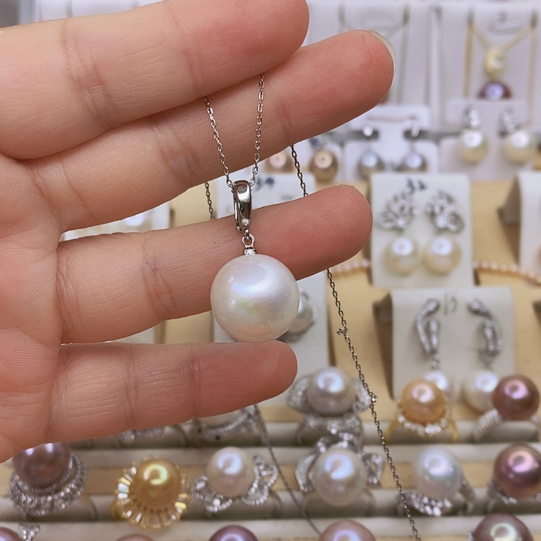 淡水珍珠银S925镶嵌吊坠(赠链)