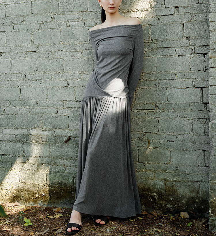 艾家25春新品时尚显瘦气质针织套装裙女9237