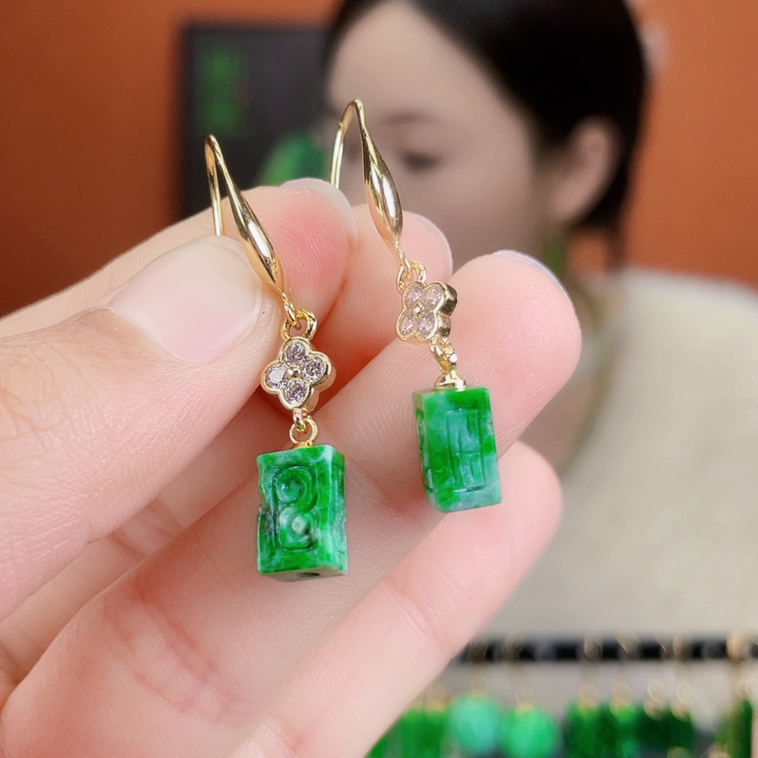 翡翠未镶嵌耳饰饰品