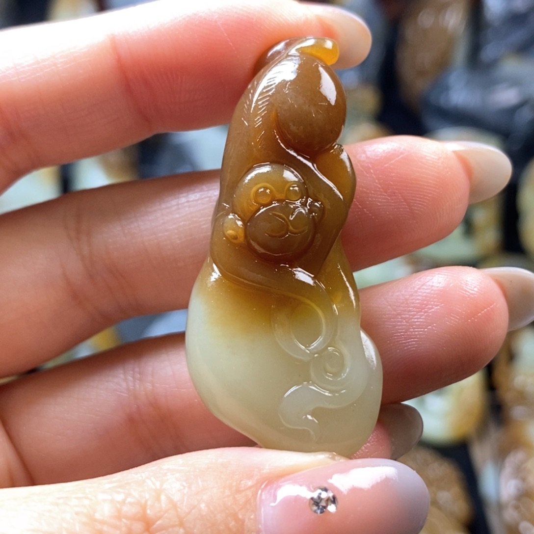未镶嵌和田玉挂件