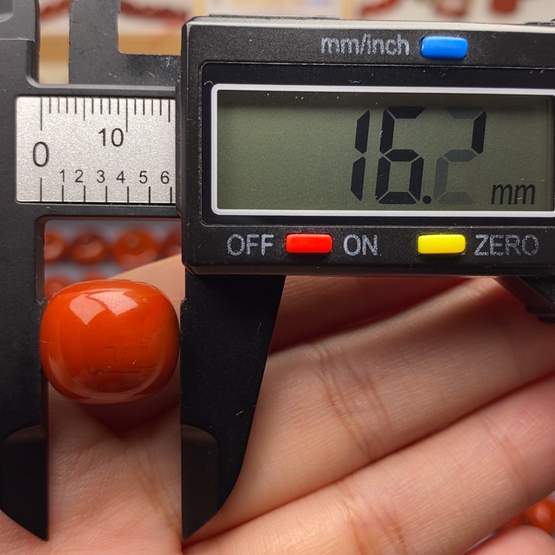 南红玛瑙未镶嵌配饰16✖️14.7微瑕纹裂