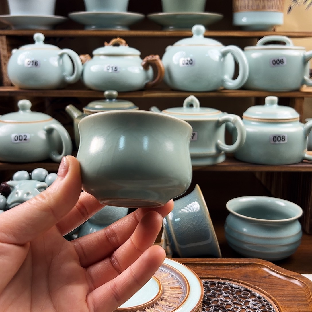 仿古青绿釉水玉兰杯福利