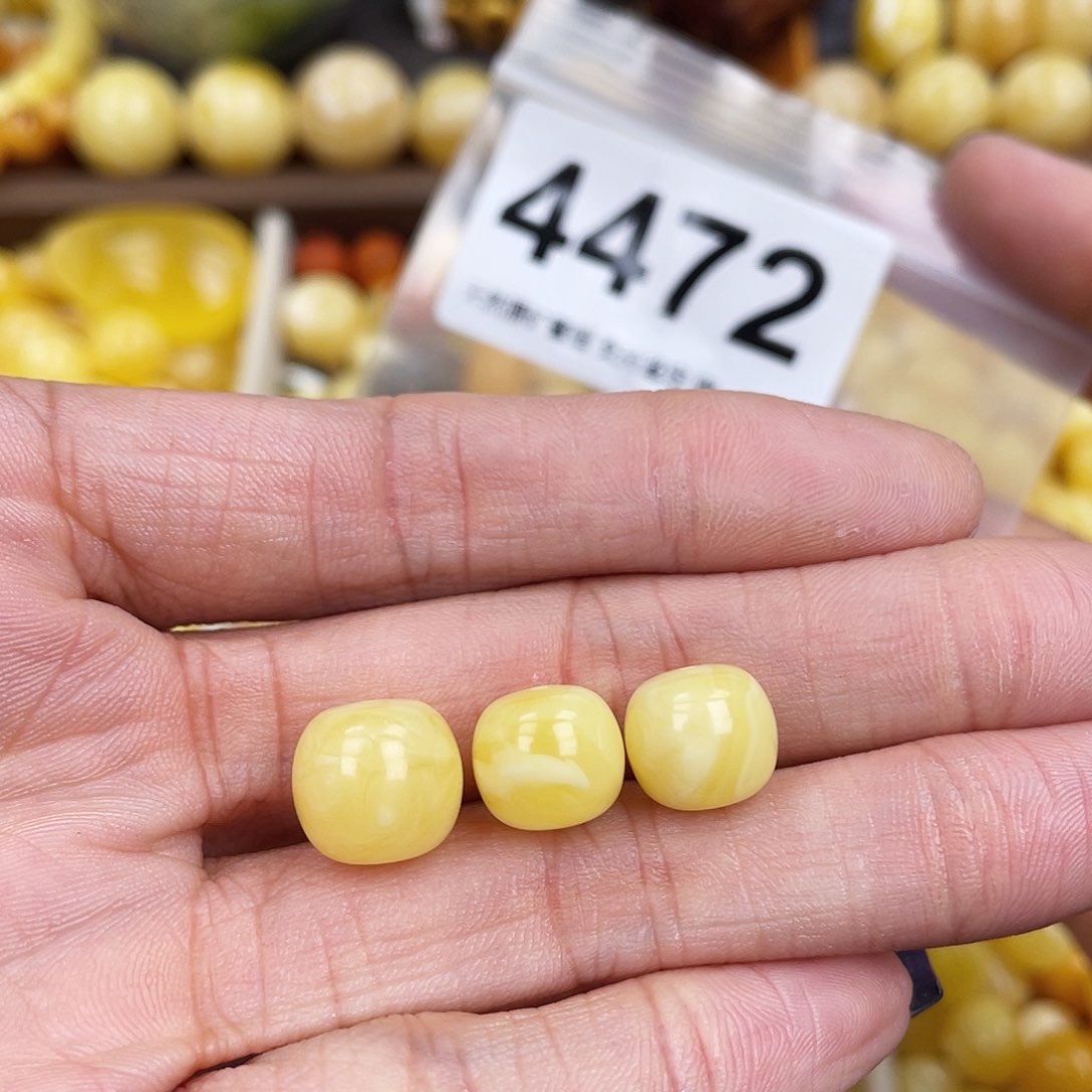 K***佬未镶嵌蜜蜡珠宝奇石11.6。10.5