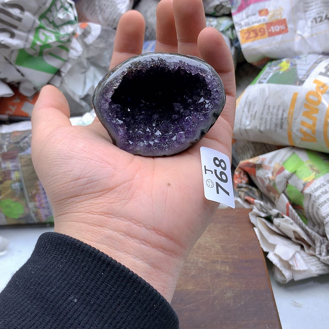 紫晶大型摆件（非配饰）未镶嵌