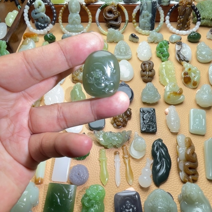 和田玉颈饰未镶嵌定制款