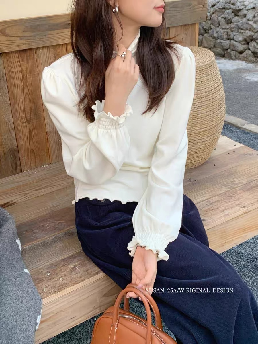 灰灰呀！挖到宝藏了！ 韩代设计感高级简约加绒木耳领长袖T恤打底衫