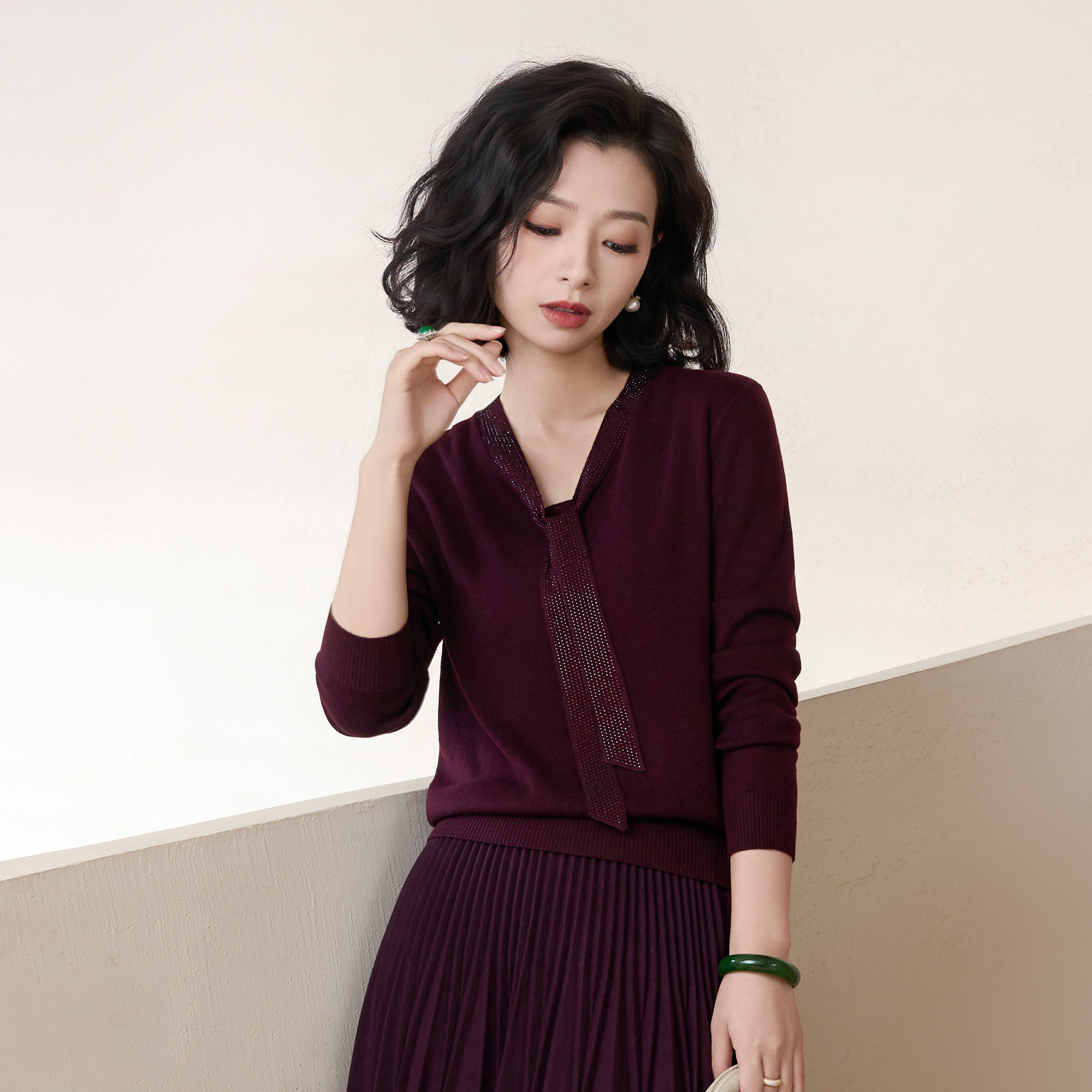 西子/【胭脂醉】羊毛V领飘带钉珠领结针织衫/MSTJ0713
