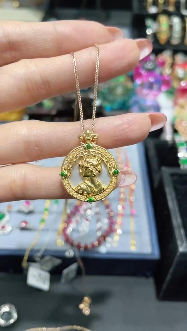 18K金贝壳吊坠时尚款吊坠女王牌（不含链）