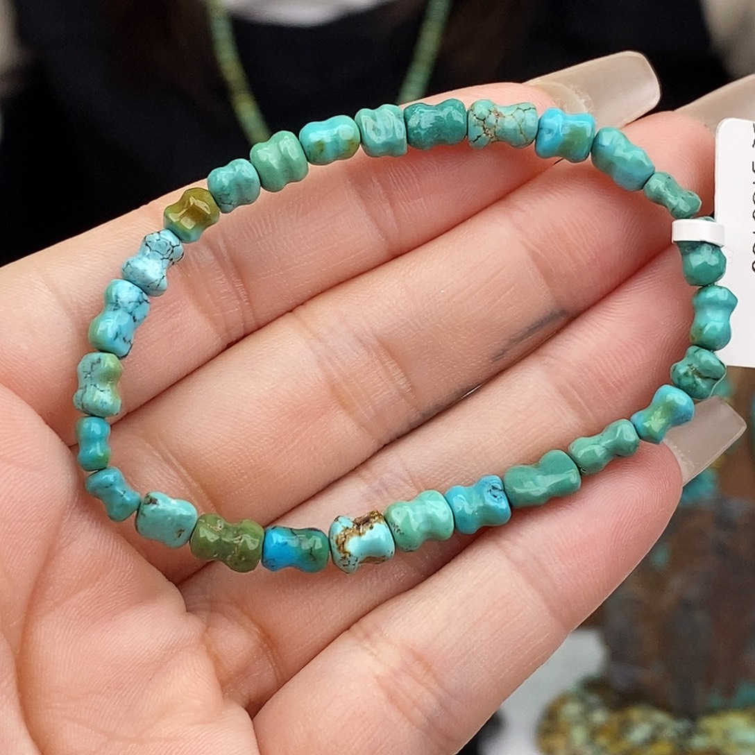 绿松石未镶嵌原矿