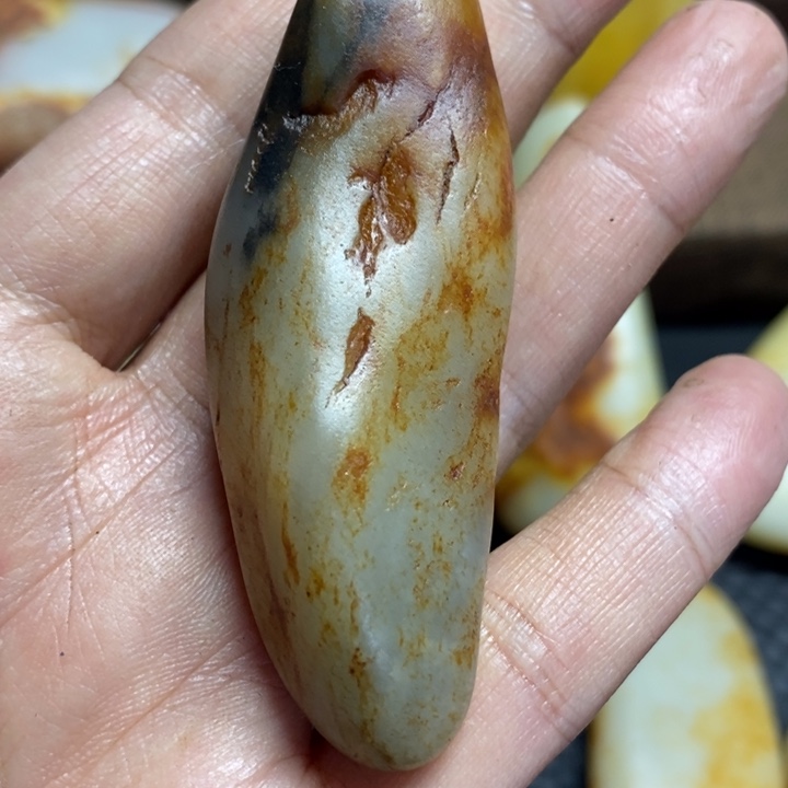 和田玉（糖玉）未镶嵌车挂