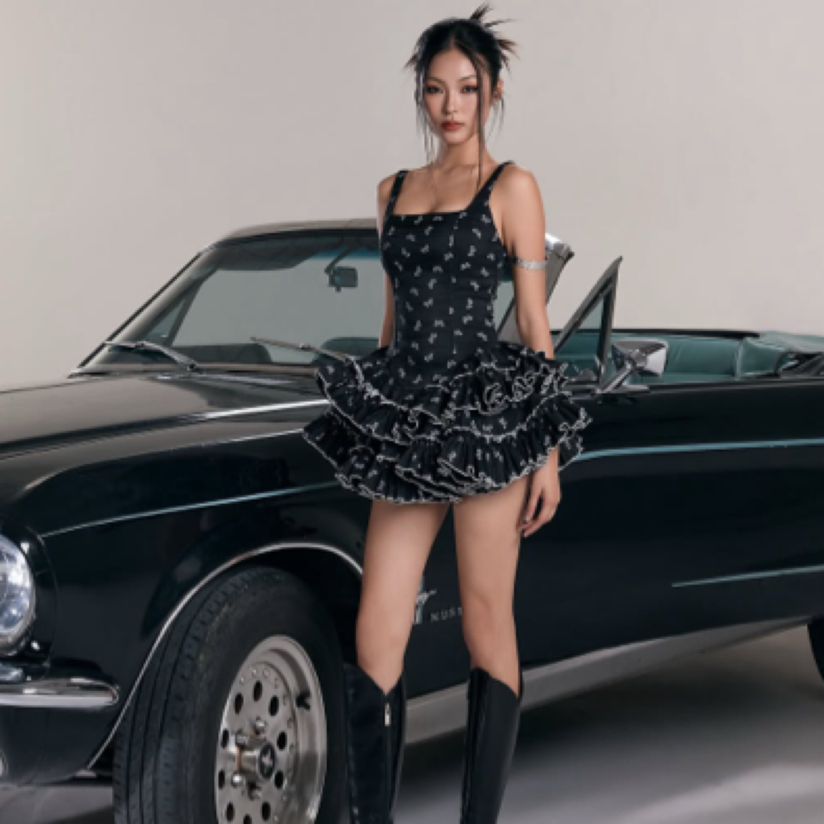 【国产版】高级感黑色显瘦女神吊带连衣裙套装selina