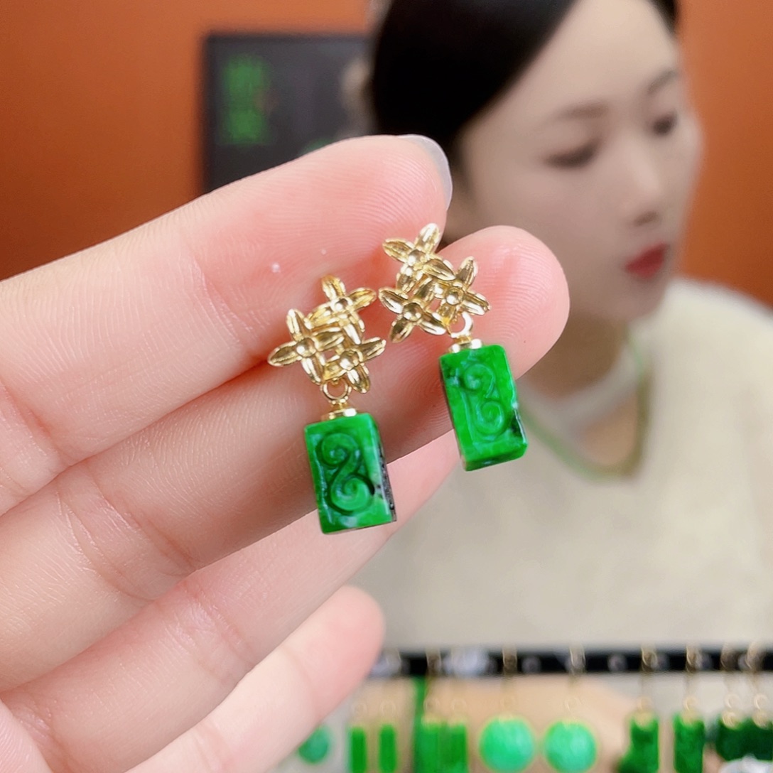 翡翠未镶嵌耳饰饰品