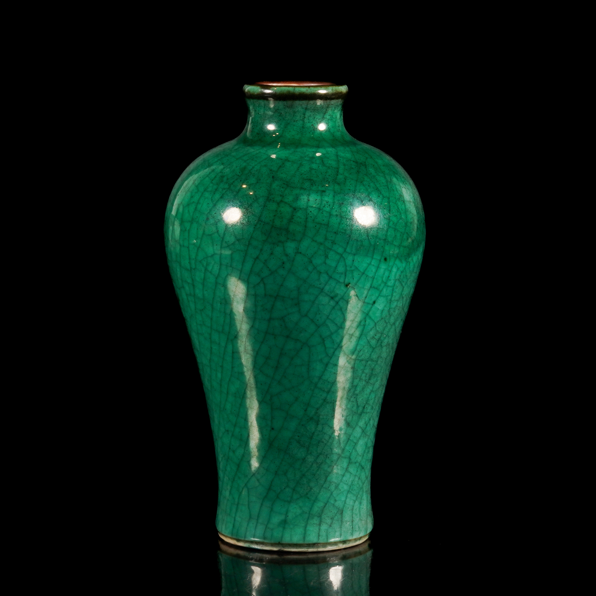 清 绿釉开片小梅瓶/C330