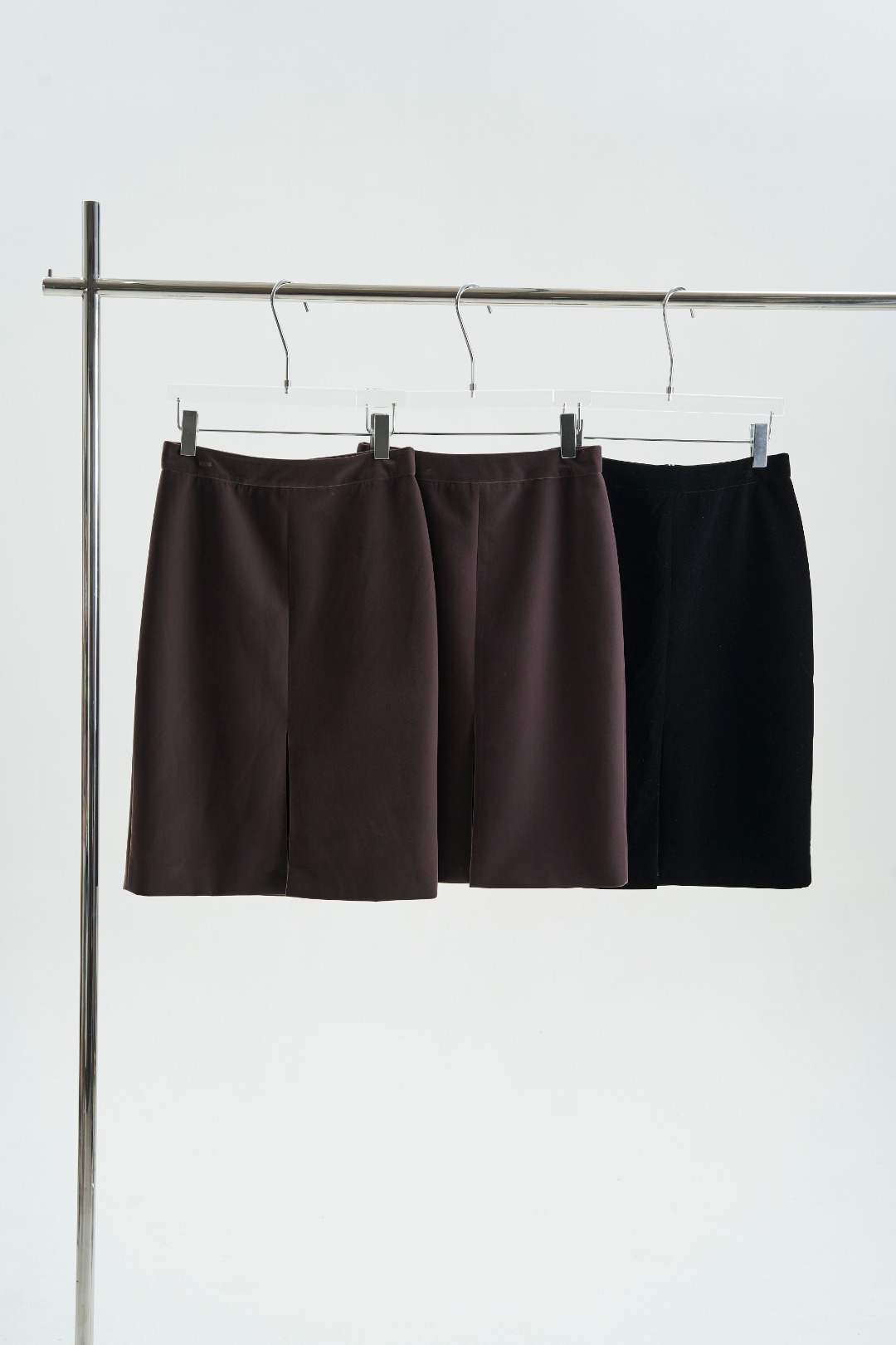 【千蔚】小众设计感原创百搭纯色显瘦A版半身裙5329099