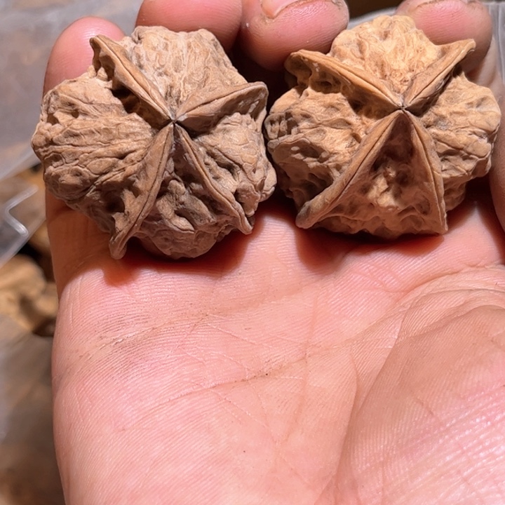 文玩核桃吊坠滇西25