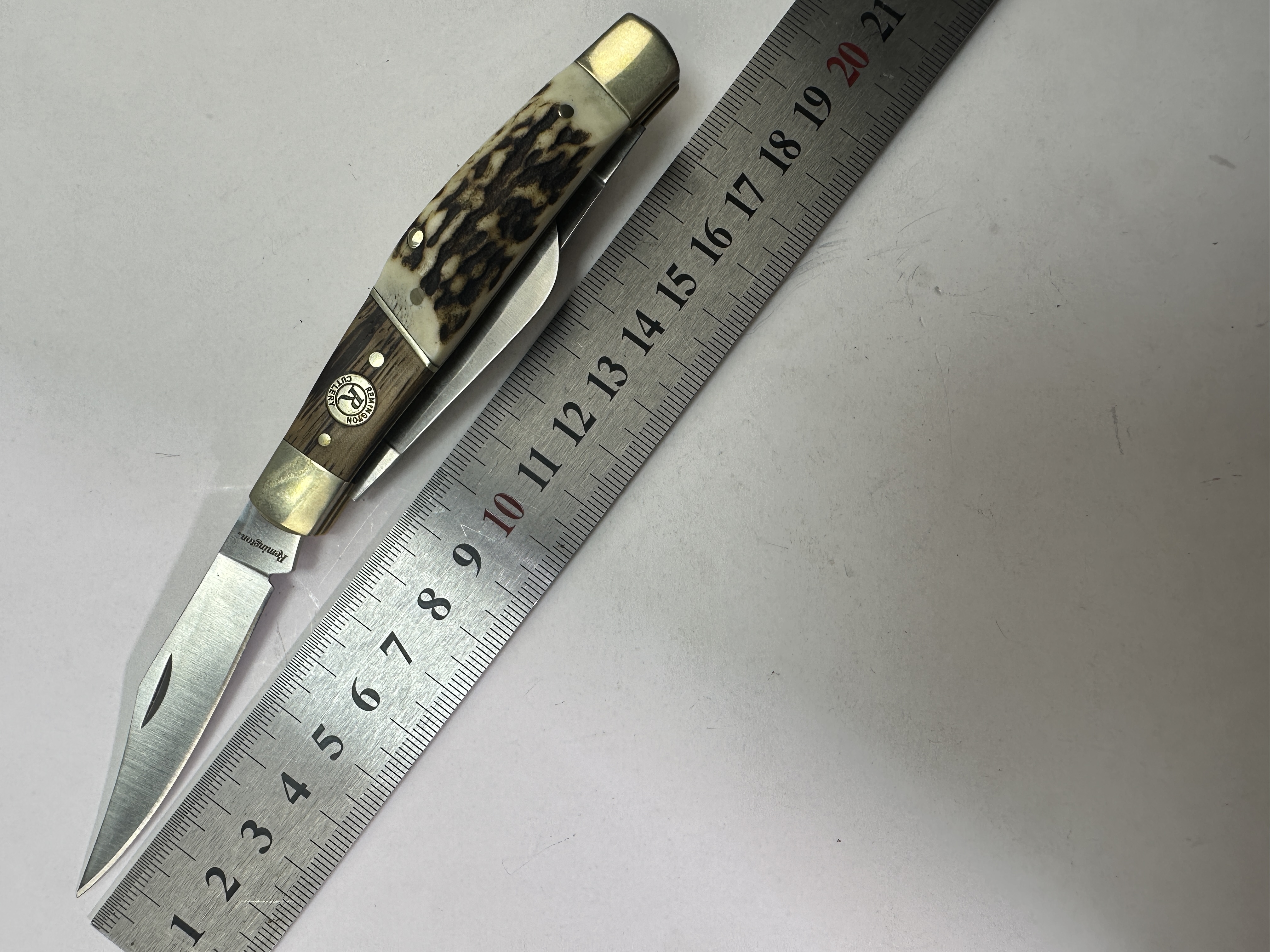 雷明顿l鹿角拼接斑马木三开外贸代工口袋刀
