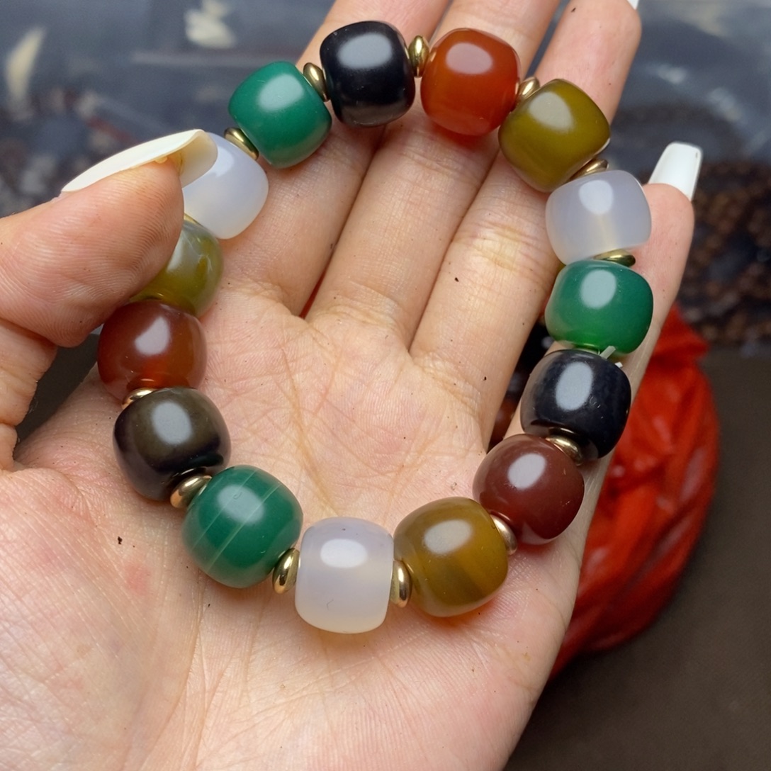 未镶嵌颈饰玛瑙/玉髓