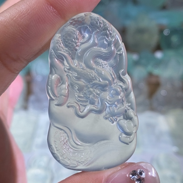 岫玉颈饰未镶嵌吊坠
