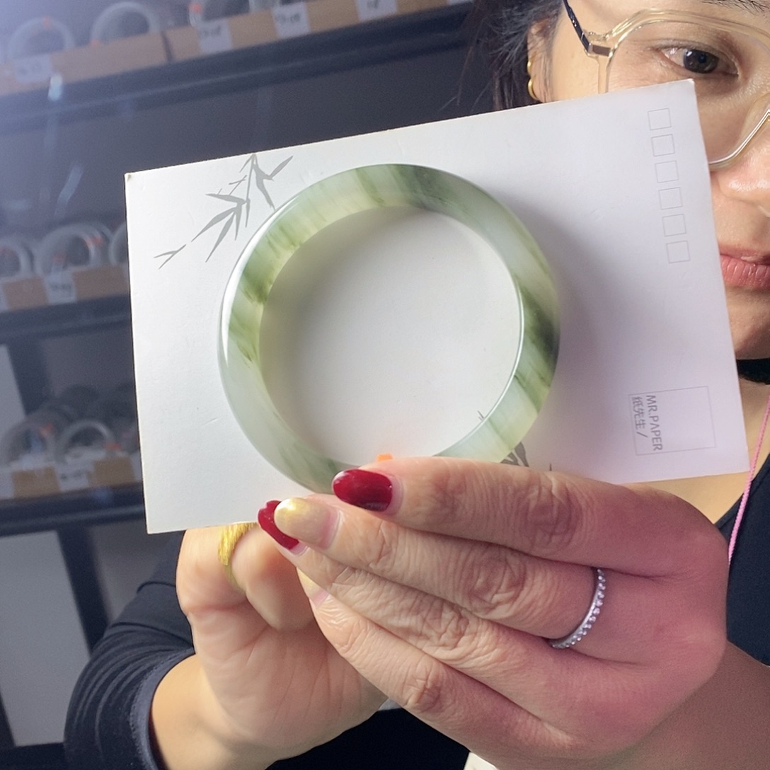 石英质玉未镶嵌手镯