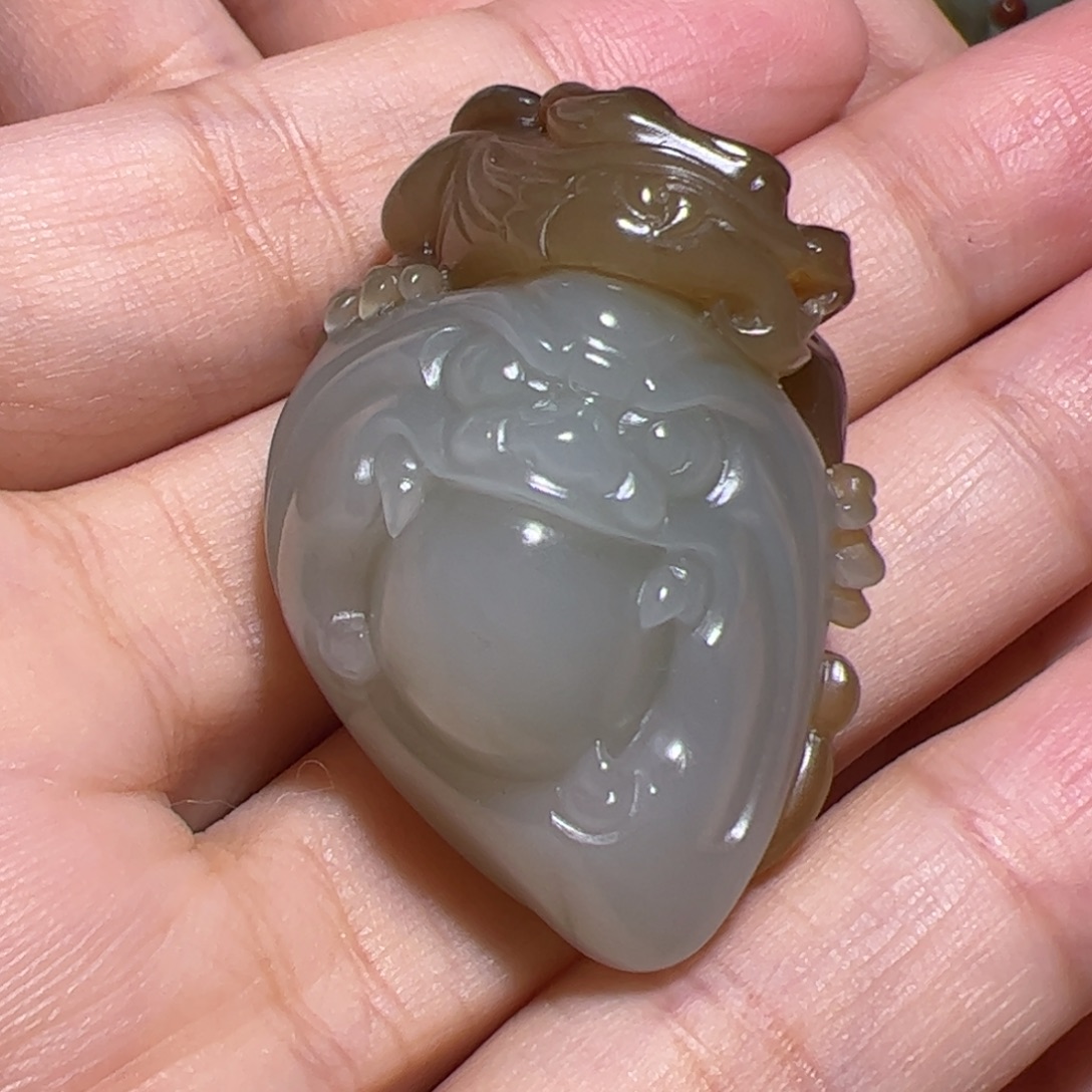 和田玉（子料）未镶嵌颈饰