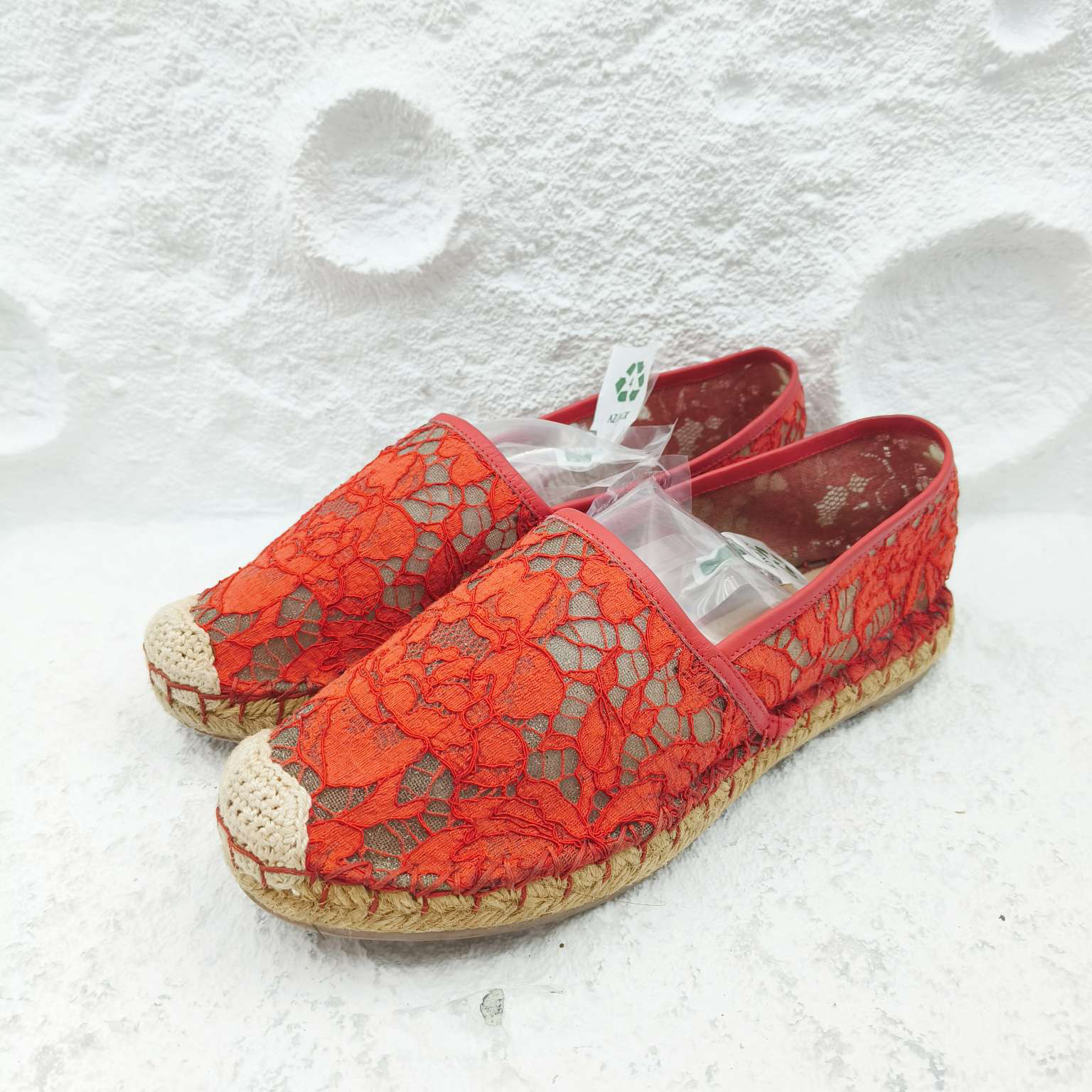 99新 Valentino/华伦天奴 36码 红色渔夫鞋/非全新