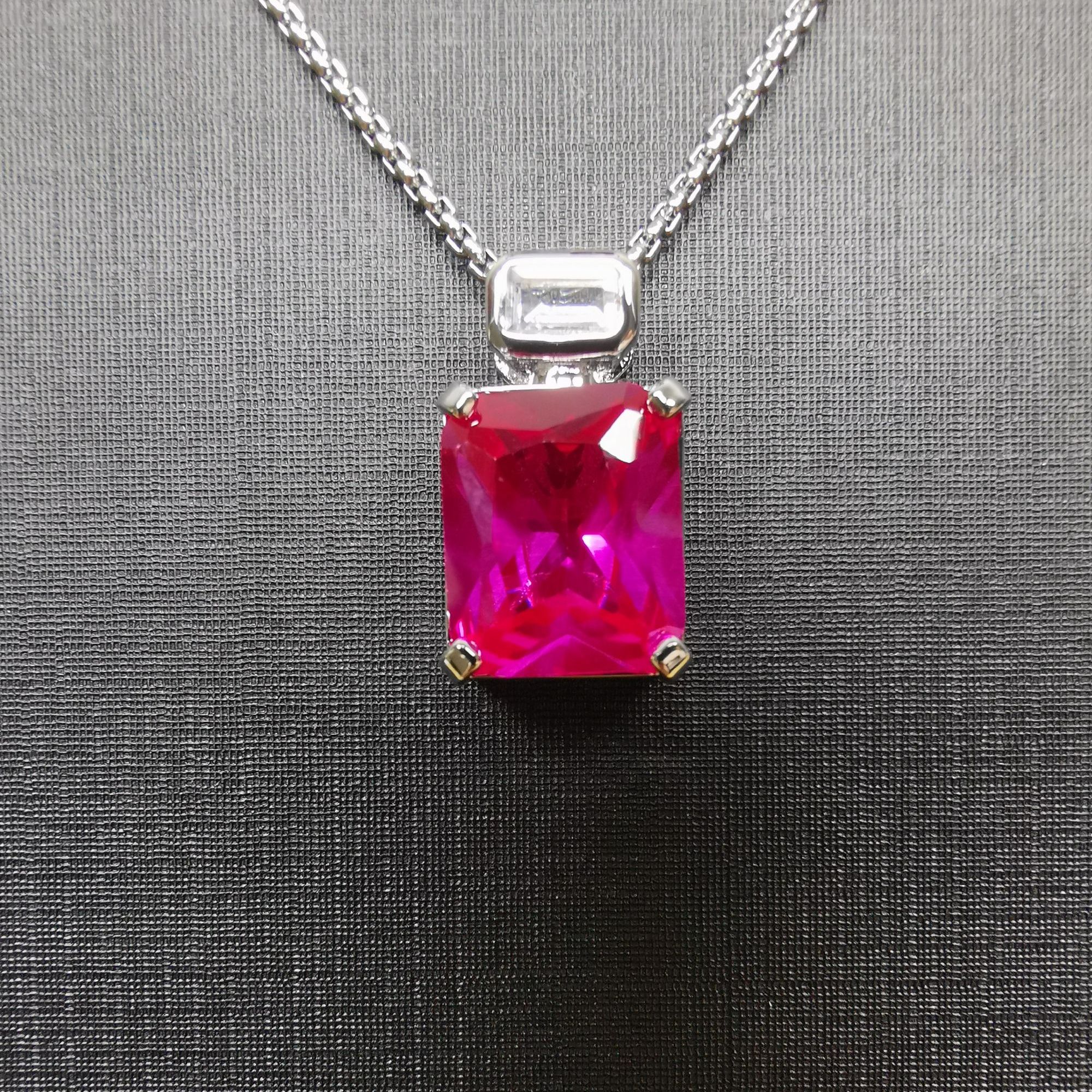 红宝石吊坠 品质级 -D0219