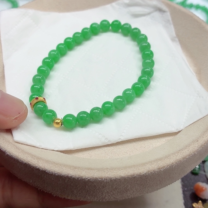 温***.翡翠18K金镶嵌手链天然缅甸翡翠A货卡6
