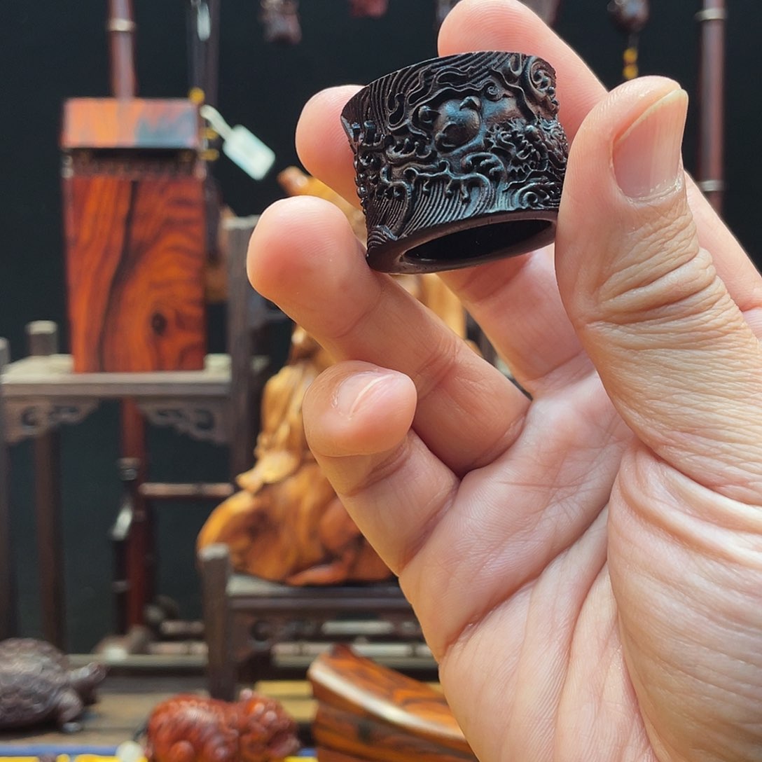 檀香紫檀（小叶紫檀）扳指