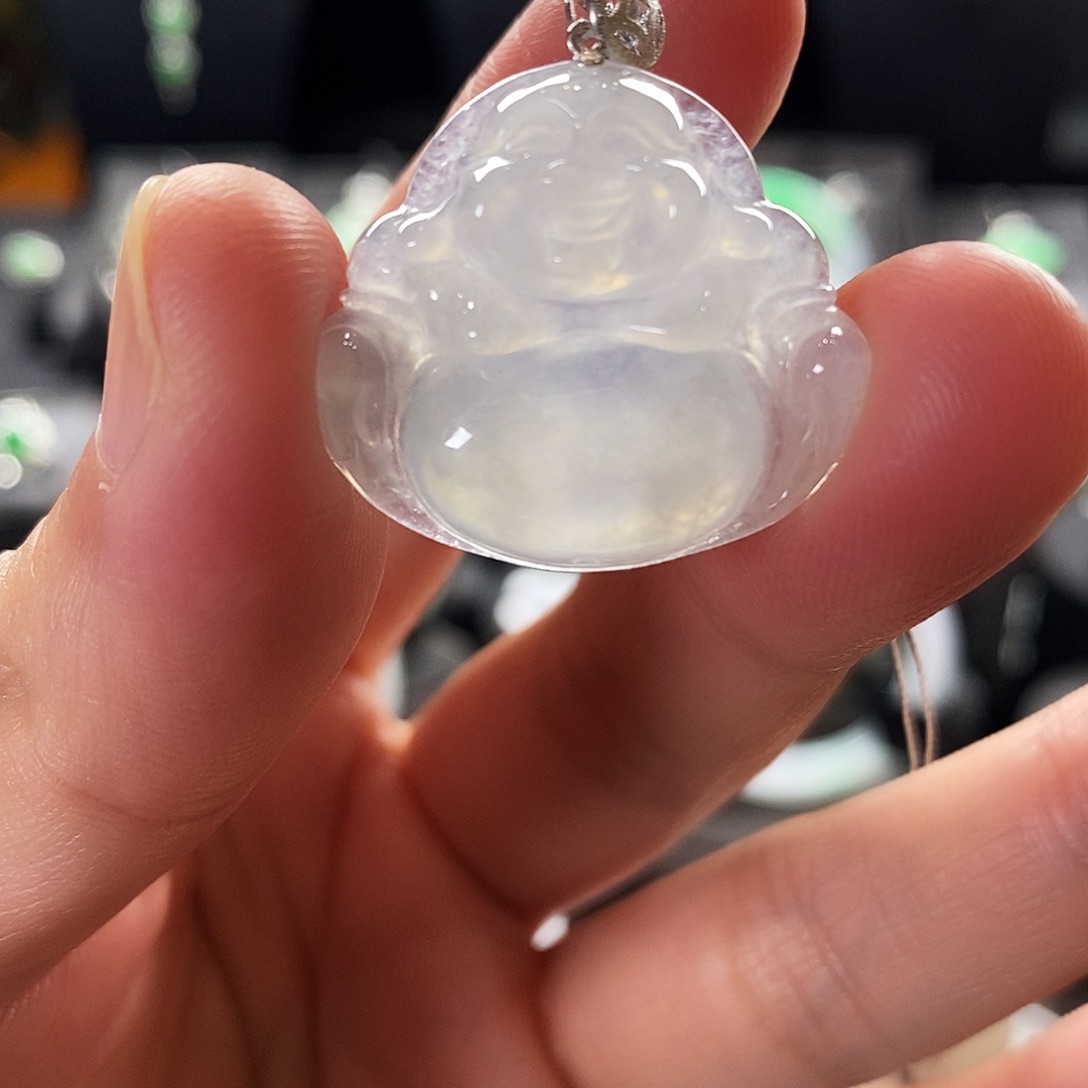 翡翠18K金镶嵌颈饰翡翠吊坠