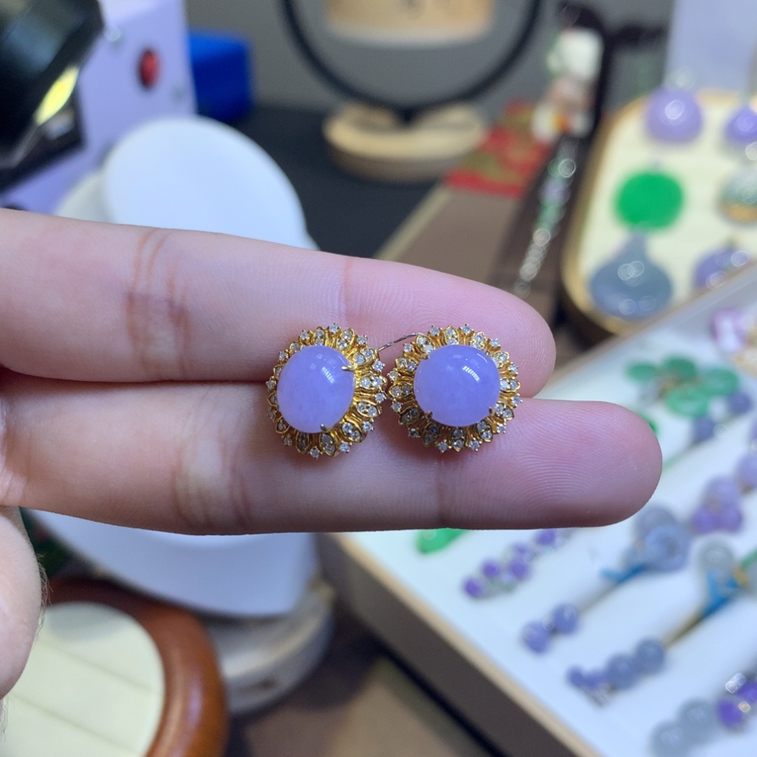 翡翠18K金镶嵌颈饰翡翠