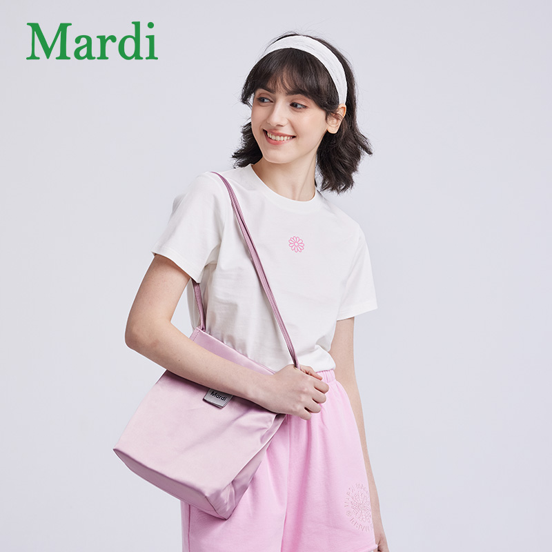 Mardi夏季新款小雏菊印花简约风纯色吸汗常规直筒T恤MTX2522123