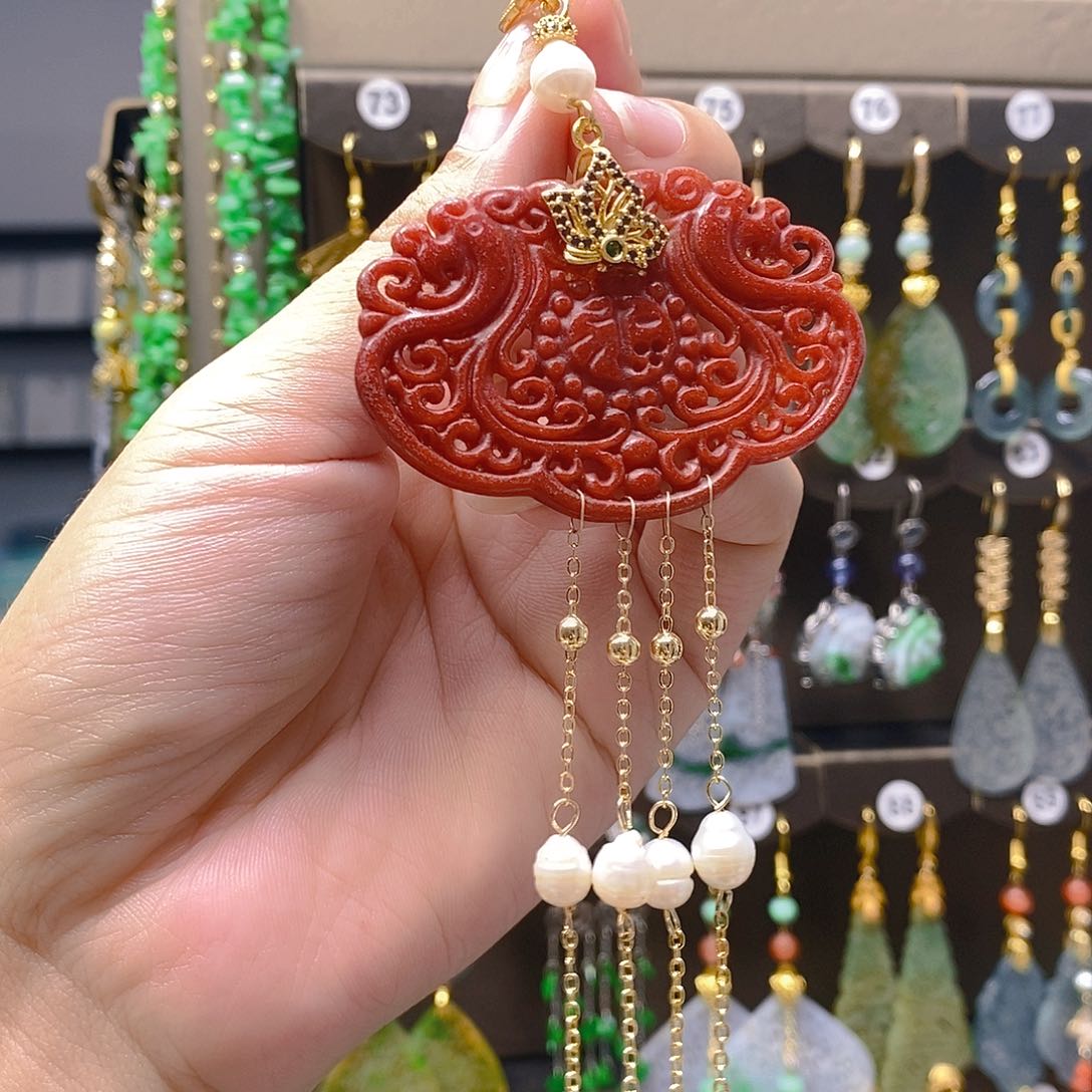 未镶嵌翡翠耳饰翡翠