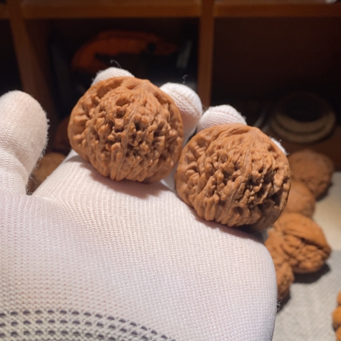 漫***波把件文玩核桃四座楼L101