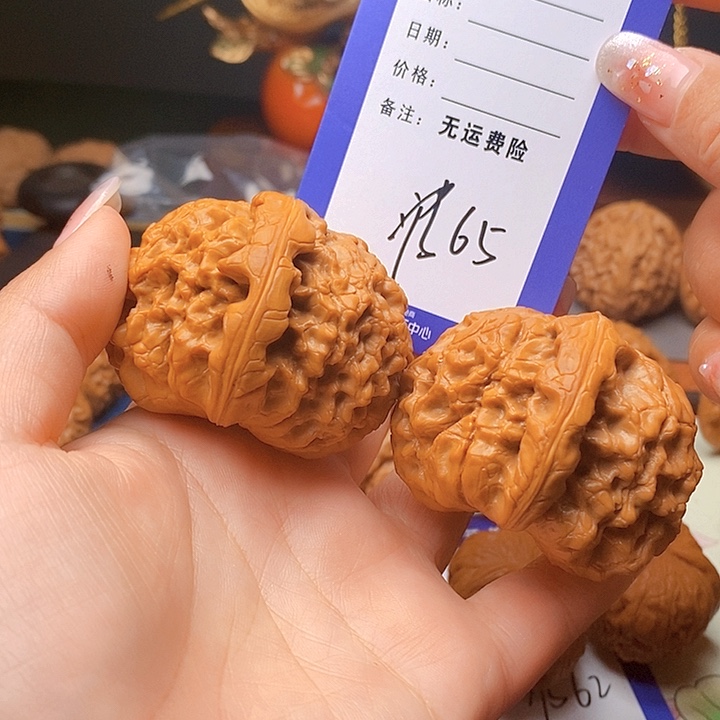 琅***郡文玩核桃把件文玩核桃龙鼎65