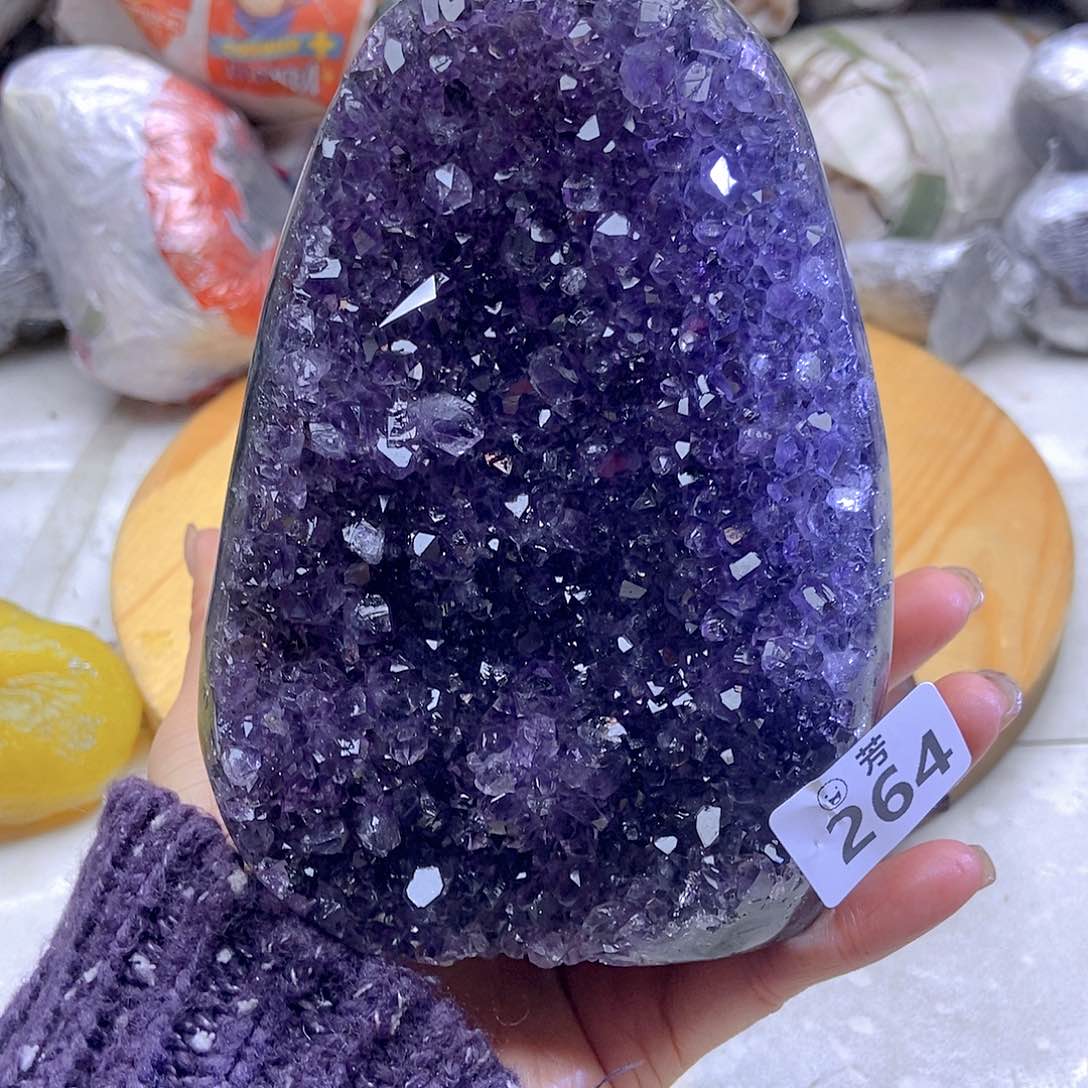 紫晶大型摆件（非配饰）未镶嵌